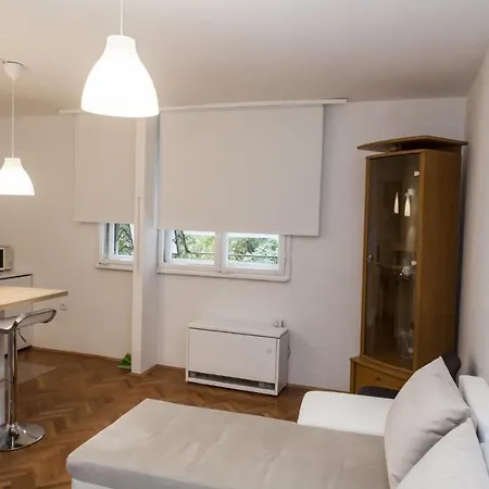 Dorcol Apartman 公寓 *